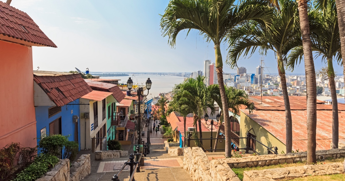 Vuelos desde Lima a Guayaquil con LATAM Perú