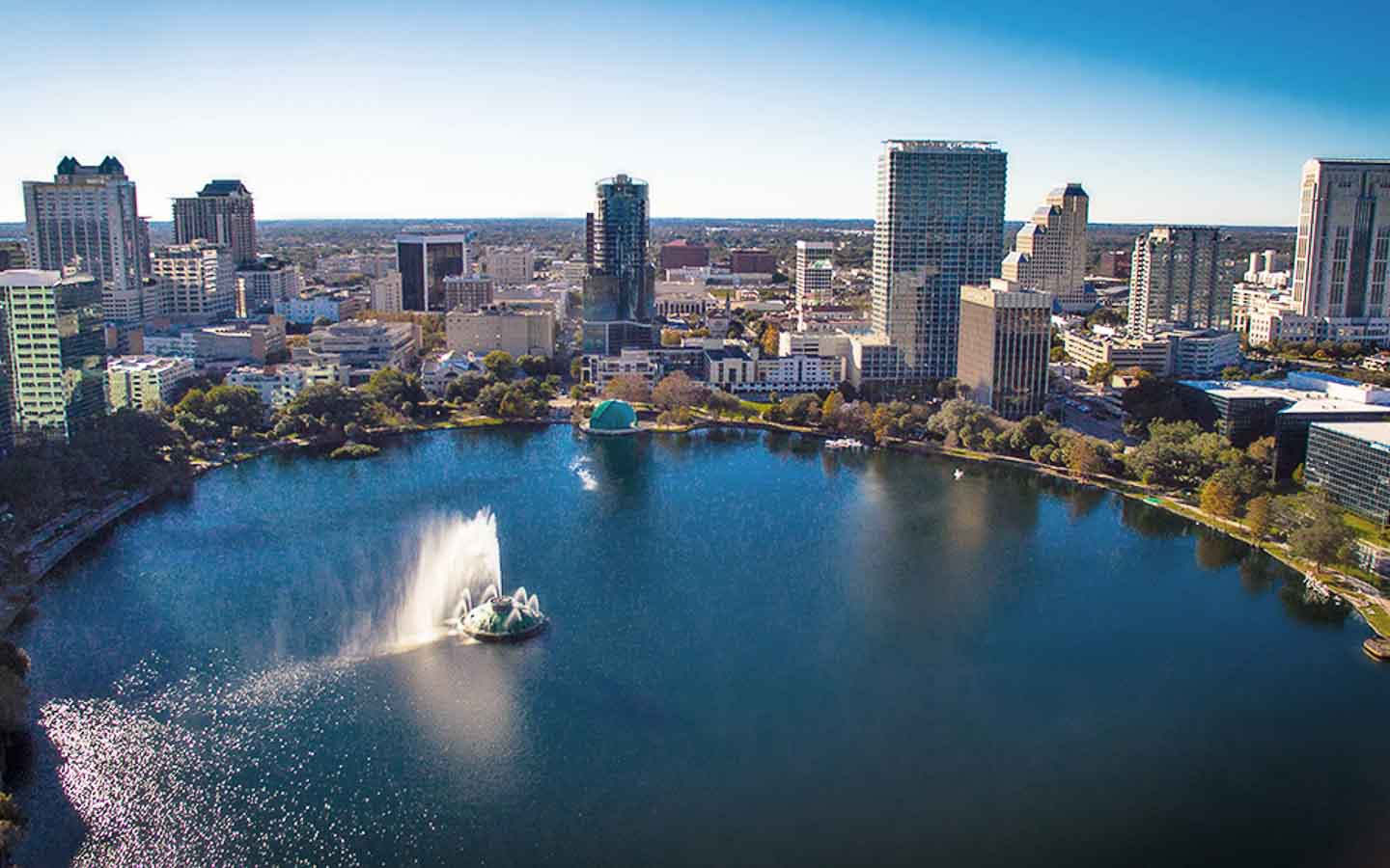 Tiquetes y vuelos baratos a Orlando LATAM Airlines