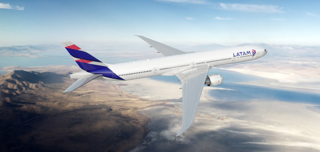 LATAM ラタム航空 B777-300ER 1/200 LATAM ラタム航空 B777-300ER 1/200 模型・プラモデル
