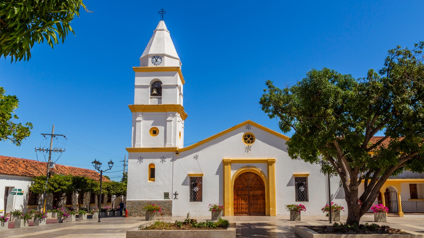 Tiquetes Baratos en Colombia LATAM Airlines: Vuelos Nacionales e Internacionales al Mejor Precio Ofertas en vuelos nacionales e internacionales con LATAM
